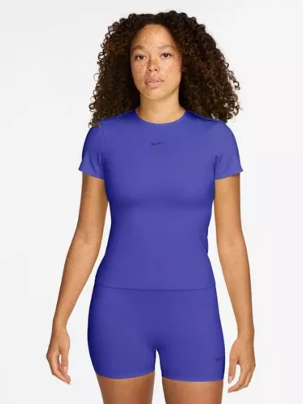 🖤✨ NWOT Nike Foam Fitted Performance Top ✨🖤